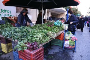 "Παραθυράκι" Γεωργιάδη: Διερευνάται το άνοιγμα το ανθοπωλείων στις 14 Φεβρουαρίου - εικόνα 3