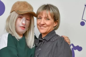 Ιωάννα Παλιοσπύρου: Απόλαυσε το χιονισμένο τοπίο και έφτιαξε χιονάνθρωπο [εικόνες] - εικόνα 3