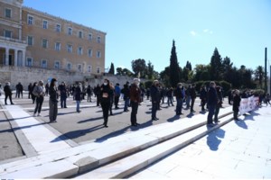 Προκλητικός ο Ζουράρις: Θα πάω στο συλλαλητήριο - "Τα έχω χ@@@να τα 99 άτομα και τη διάταξη Μητσοτάκη"