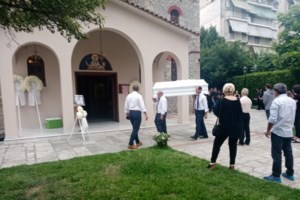 Θρίλερ με τον θάνατο της 16χρονης στα Τρίκαλα - "Μην υιοθετείτε φήμες", λέει η αστυνομία