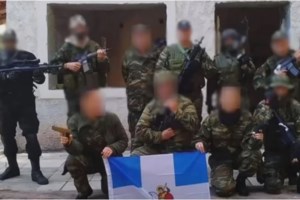 Γνωστός Έλληνας YouTuber καταγγέλλει απειλές για τη ζωή του: "Θα φας 50 μαχαιριές, είσαι νεκρός" [Βίντεο]