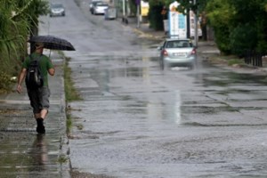 Αλλαγή του καιρού με βροχές, καταιγίδες και χαλαζοπτώσεις: Προβλήματα σε Κέρκυρα, Κοζάνη, Ιωάννινα - εικόνα 7