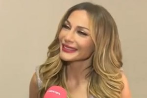 Αντώνης Ρέμος – Υβόννη Μπόσνιακ: Ταξίδεψαν στις Κάννες με την κόρη τους, Ελένη [εικόνες] - εικόνα 2