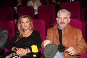 Πέτρος Φιλιππίδης: Πήρε εξιτήριο από το νοσοκομείο και επέστρεψε στο σπίτι του στο Ψυχικό - Εφυγε από την πίσω πόρτα