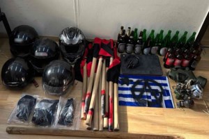 Η στιγμή της εφόδου στην Πανεπιστημιούπολη του Ζωγράφου - Συνελήφθησαν οι τρεις προσαχθέντες [εικόνες - βίντεο] - εικόνα 11