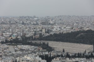 Θεσσαλονίκη: Συνελήφθη ο άντρας που κακοποίησε τον σκύλο του - "Πρέπει να μάθει να μην πειράζει τις κότες" [βίντεο]