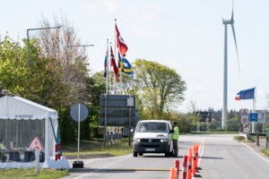 Βέλγιο: Μπάνιο με κράτηση φέτος στην παραλία της Οστάνδης για αποφυγή συνωστισμού και ταλαιπωρίας