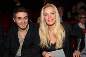 O Mιχάλης Χατζηγιάννης συγκινεί με το γράμμα στον παλαιότερο εαυτό του - Η αναφορά στη μητέρα του και στο "καλάμι"