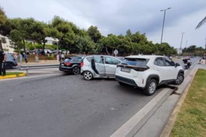 Τροχαίο στην Αθηνών - Θεσσαλονίκης: Χωρίς δίπλωμα ο 26χρονος οδηγός που εμβόλισε το ΙΧ του 59χρονου στη ΛΕΑ [Βίντεο] - εικόνα 5