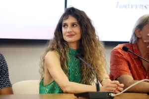 Μαρίνα Καλογήρου: "Είμαι απόλυτα σοκαρισμένη... Ανοίξτε καλά τα μάτια σας" - Nέο μήνυμα για τη σεξουαλική κακοποίηση