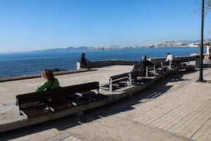 Συνεχίζεται ο ανοιξιάτικος καιρός: Ερχεται Πρωτοχρονιά με 20άρια - Πότε θα κάνει "βουτιά" ο υδράργυρος