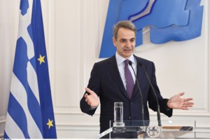 Επικοινωνία Μητσοτάκη - Ζελένσκι: "Tίποτα δεν μπορεί να αποφασιστεί για την Ουκρανία χωρίς την Ουκρανία", είπε ο πρωθυπουργός - εικόνα 2