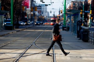 Ιταλία: Υποχρεωτικός εμβολιασμός για τους υγειονομικούς - Τα "τιμωρητικά" μέτρα που εξετάζει ο Ντράγκι