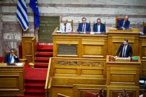 Βουλή: Στην Ολομέλεια το νομοσχέδιο με πολεοδομικές και χωροταξικές ρυθμίσεις