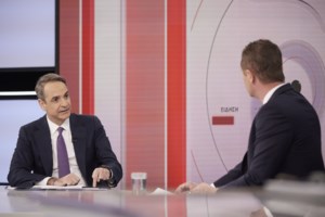 Καρυστιανού για Μητσοτάκη: Απογοητευτικός και ένοχος - Αντί να σεβαστεί την κοινωνία παρουσιάστηκε ως δήθεν παραπλανημένος