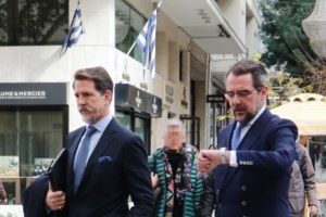 Παύλος - Μαρία Ολυμπία - Ευγενία Νιάρχου: Μαζί σε κοσμικό πάρτι με θέμα τον James Bond - εικόνα 8