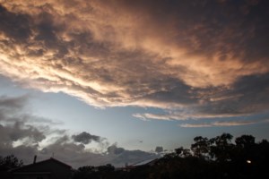 Απίστευτες εικόνες από τις πλημμύρες στις Σέρρες: Με τα χέρια και με τρακτέρ απεγκλωβίζουν κατοίκους [βίντεο - εικόνες] - εικόνα 2