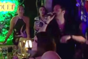 Σε χλιδάτο πάρτι στο Μονακό η Κίμπερλι Γκίλφοϊλ - Παρέα με τον πρίγκιπα Αλβέρτο και τη Μαριάννα Λάτση - εικόνα 3