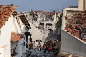 Πάπας Λέων για κρίση Ισραήλ-Ιράν: "Κανείς δεν θα έπρεπε να απειλεί ποτέ την ύπαρξη του άλλου"