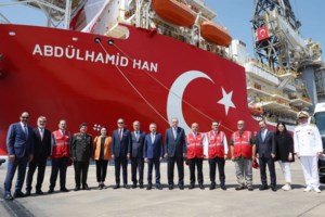 Νέες τουρκικές προκλήσεις στο Αιγαίο: Υπερπτήσεις F-16 πάνω από Ανθρωποφάγους και Μακρονήσι