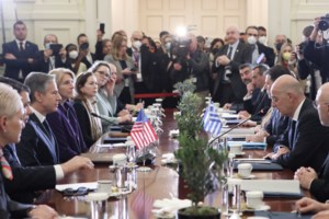 Μπλίνκεν στο Mega: "Δεν θέλουμε να γίνει Γ’ Παγκόσμιος Πόλεμος - Εμμονή του Πούτιν να εξοντώσει την Ουκρανία"