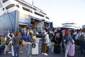 Το ΣτΕ αποφασίζει για το γάμο των ομόφυλων ζευγαριών – Επι τάπητος η υιοθεσία παιδιών