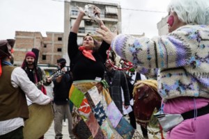 Η μεγάλη γιορτή της Αποκριάς στην Αθήνα: Ολες οι εκδηλώσεις το Σαββατοκύριακο -  Καθαρά Δευτέρα στου Φιλοπάππου - εικόνα 2