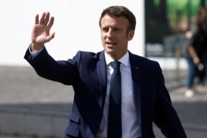 Μαζικές διαδηλώσεις στη Γαλλία κατά της ακροδεξιάς αλλά και του Μακρόν - "Βαθιά αντιδημοκρατικές" λέει η Λε Πεν - εικόνα 4