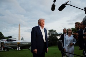 Σον Πεν κατά  Τραμπ: "Μπορεί να προσπαθήσει να καταστρέψει τον κόσμο - Πρέπει να εξετάσουμε τα χειρότερα σενάρια" - εικόνα 2