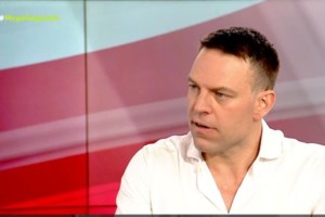 Κασσελάκης: "Η κυβέρνηση Μητσοτάκη υπονομεύει τη δημοκρατία" - Οι δέκα στόχοι του ΣΥΡΙΖΑ στην Ευρώπη - εικόνα 2