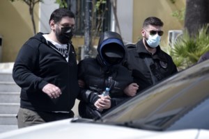 Μένιος Φουρθιώτης: Το ανώνυμο τηλεφώνημα που τον "έκαψε" - Οι κρυφές επικοινωνίες για τη "σκηνοθετημένη επίθεση" - εικόνα 3