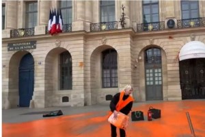 Αγριες συγκρούσεις, συλλήψεις και τραυματίες την Πρωτομαγιά στη Γαλλία - εικόνα 7