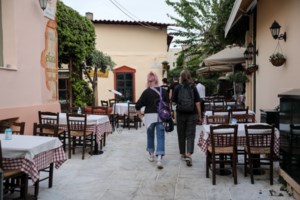 Νέα ρύθμιση οφειλών: "Κλείδωσε" σε 36 έως 72 δόσεις