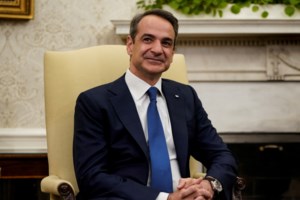 Στο Νταβός σήμερα ο Μητσοτάκης - Συναντήσεις με παράγοντες επενδυτικών φορέων