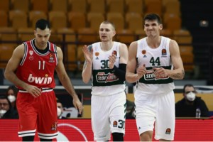 Μεγάλη ημέρα για τον Βασίλη Σπανούλη: Ξεπέρασε σε συμμετοχές τον Αλβέρτη στην ήττα στο ντέρμπι - εικόνα 2