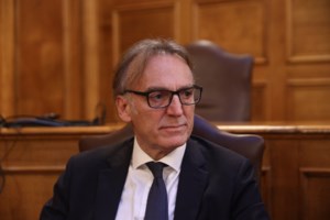 Τέμπη: "Σε 5 λεπτά έγιναν 9 λάθη " είπε ο διευθύνων σύμβουλος του ΟΣΕ - 2η φορά που γλίτωσε από σιδηροδρομικό δυστύχημα