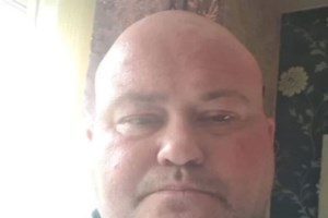 Κομισιόν: Νέες κυρώσεις "πλήγμα" για τον Πούτιν - Σχέδιο για εμπάργκο στον ρωσικό χρυσό