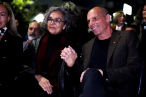 Νέο επεισόδιο στο ΜέΡΑ25: Παραίτηση Βαρουφάκη ζήτησε η πρώην βουλευτής, Μαρία Απατζίδη - Τι απάντησε ο ίδιος