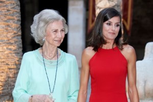 Γιατί ο Βασιλιάς Κάρολος δεν θα παρευρεθεί στην κηδεία του Πάπα Φραγκίσκου - Η σημασία της παρουσίας του Γουίλιαμ