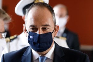 Το απαράδεκτο "χιουμοριστικό" σχόλιο του Κρέτσου για την καραντίνα Άδωνι - Παπαθανάση - εικόνα 2