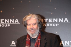 "Σ΄ αγαπώ μεν… Χωρίς αλλά…": Ο Βασίλης Χαλακατεβάκης ποζάρει αγκαλιά με την κόρη του - εικόνα 3