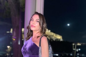 Τατιάνα Στεφανίδου: Με μάξι φόρεμα Celia Kritharioti με μακριά ουρά και διακοσμημένο λαιμό σε glam party στην Αθηναϊκή Ριβιέρα - εικόνα 8