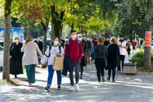 Κορονοϊός - Θεσσαλονίκη: Χωρίς νέα μέτρα η σύσκεψη Μητσοτάκη με Τζιτζικώστα - Στα 33 έτη ο μ.ο. ηλικίας των κρουσμάτων - εικόνα 4