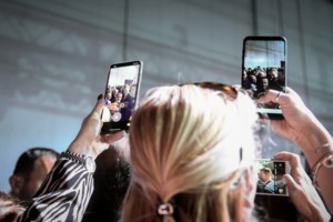 Μητσοτάκης για mobilefees.gov.gr: "Φθηνότερος λογαριασμός έως και 20%" για τους νέους 15-29 ετών