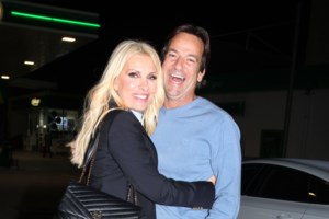 Eλένη Μενεγάκη: 27 ετών σε ταξίδι στη Βενετία - Η vintage φωτογραφία του 1996 - εικόνα 8