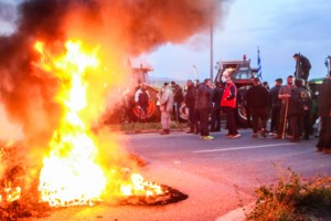 Σύσκεψη Μητσοτάκη με τους περιφερειάρχες: Δημόσια πλατφόρμα για την εξέλιξη των έργων