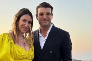 Η τρυφερή ανάρτηση του Βασίλη Μπισμπίκη για την αποφοίτηση της Μελίνας Νικολαΐδη