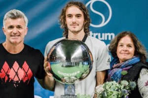 Η Αθηναΐδα Νέγκα δεν χαρίζεται στον Τσιτσιπά: Προβληματικός, παίζει ένα γελοίο οικογενειακό δράμα - Εξαρτημένος και ανόητος - εικόνα 2