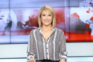 H Mάρα Ζαχαρέα ποζάρει στον φακο με μαύρο μπικίνι στην Πάρο - Έτσι είναι το σώμα της [Εικόνες] - εικόνα 6