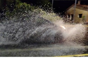 Κακοκαιρία Elias: Αποκλεισμένο το Παλαιοχώρι Καλαμπάκας λόγω καθίζησης του οδοστρώματος του επαρχιακού δρόμου - εικόνα 2